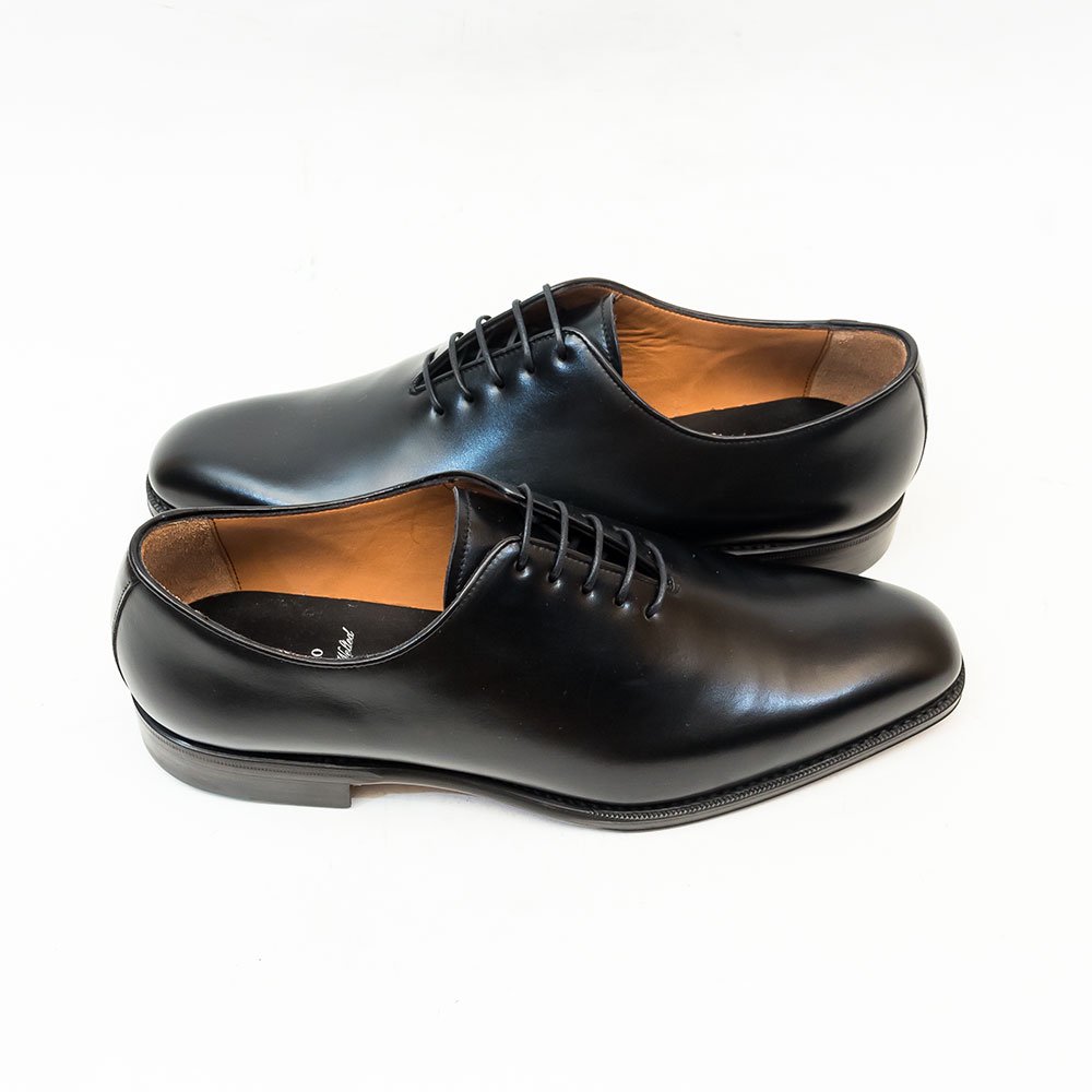ヤンコ 14820 ホールカット ブラック サイズ8 - 中古革靴販売|革靴の 