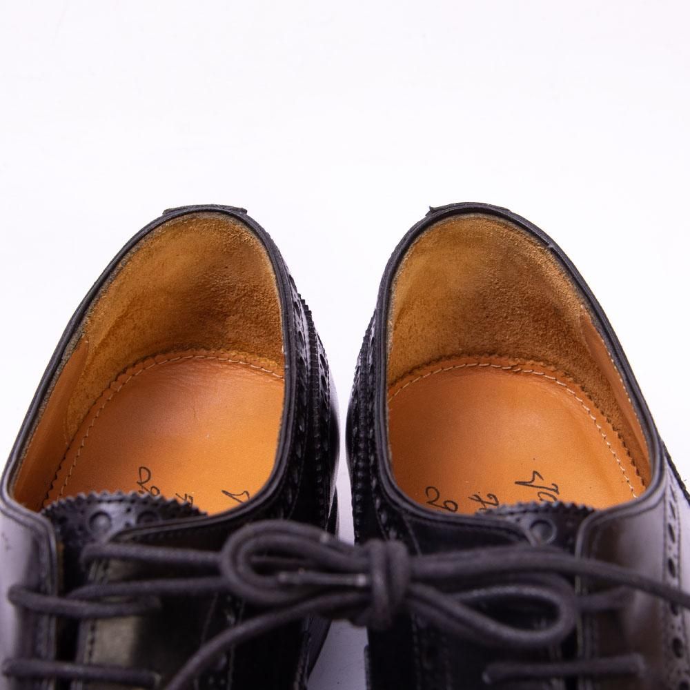 新品 本革★ ジャランスリワヤ ★ 9 セミブローグ 黒 シューツリー付き！ 新品 本革☆ ジャランスリワヤ ☆ 9 セミブローグ 黒 シューツリー付き！