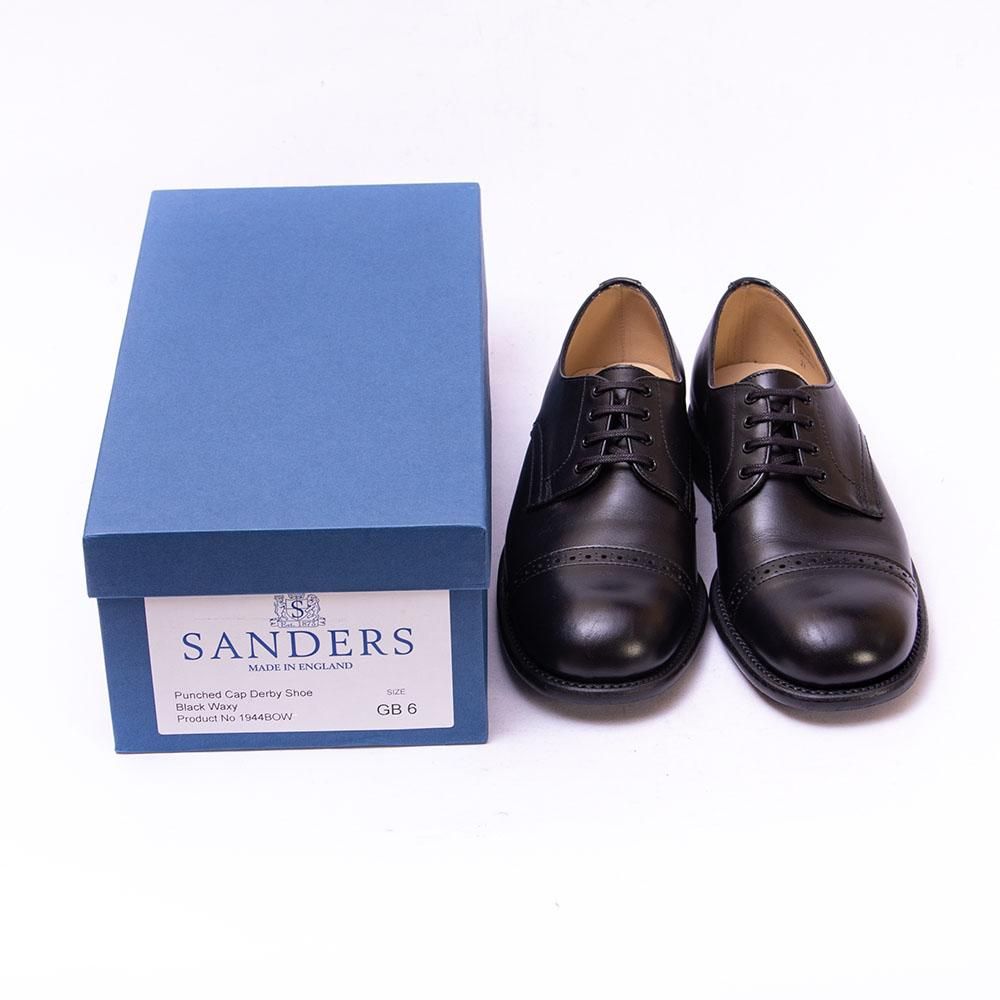 幸せなふたりに贈る結婚祝い ◇美品 SANDERS 2242B 6/24.5cm パンチド