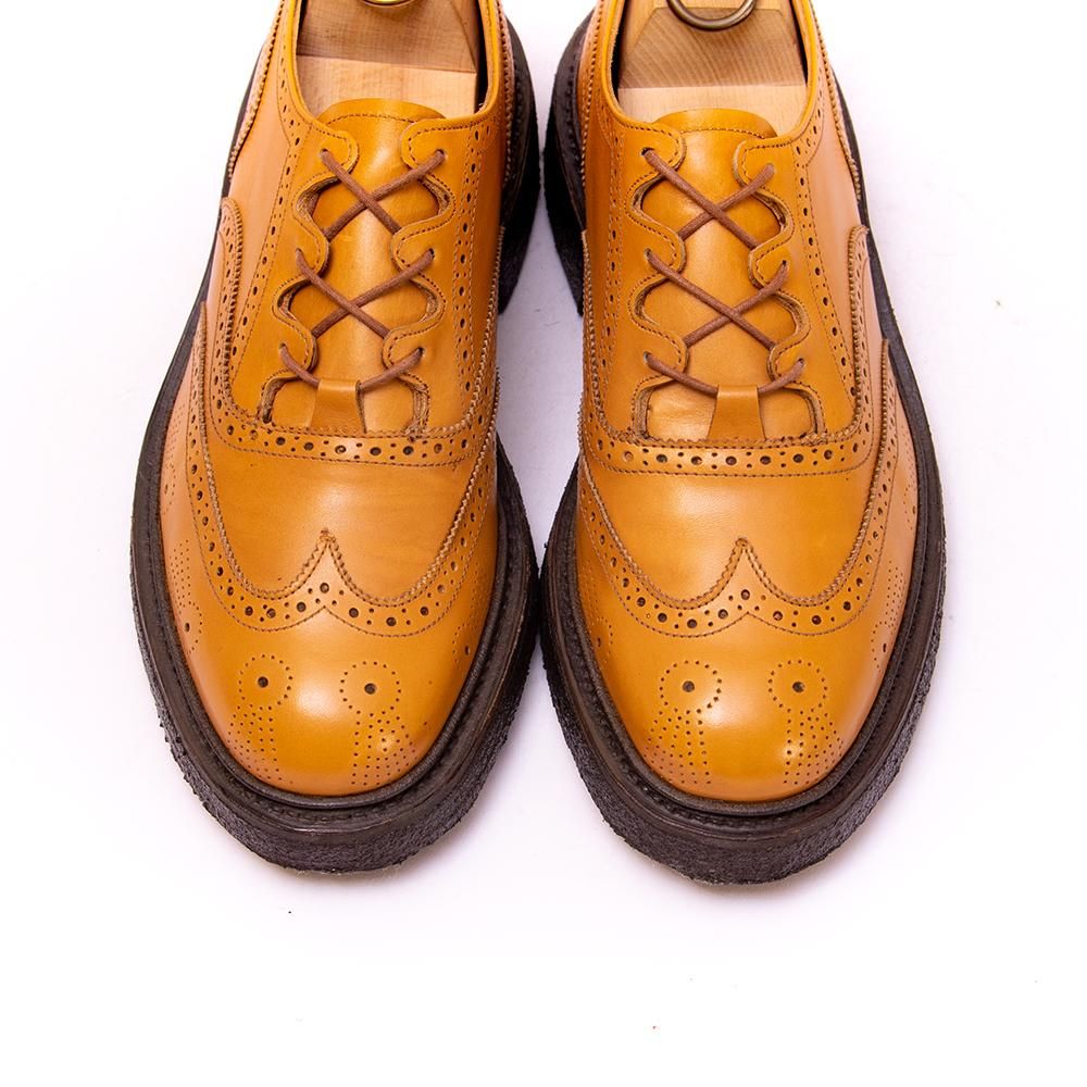 トリッカーズ M6399 シスルギリーシューズ ウィングチップ