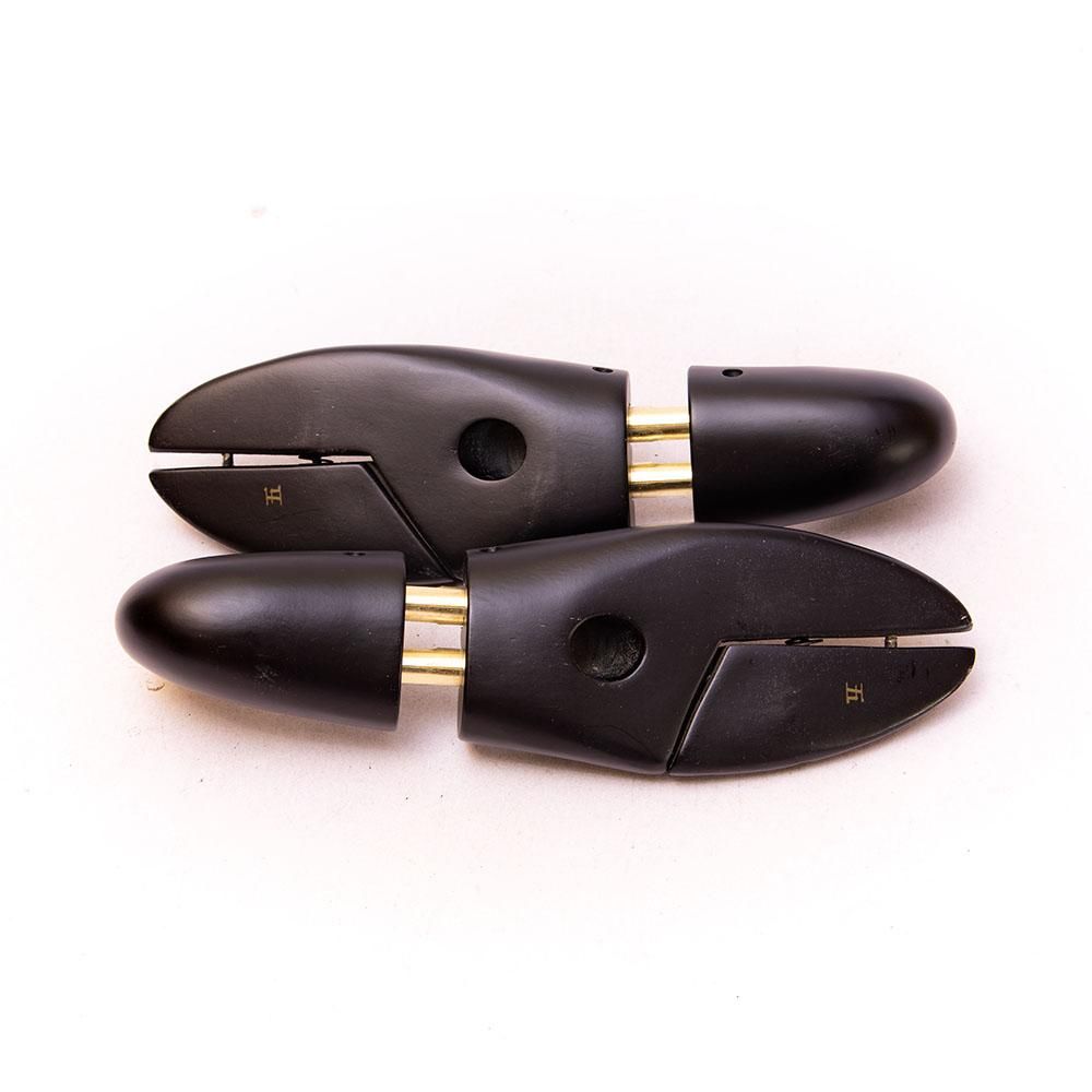 三陽山長 匠 友二郎 ストレートチップ ブラック シームレスヒール 上位