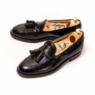 イブ・サンローラン Yves Saint Laurent 型押し フルブローグ