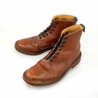 美品Tricker'sウイングチップブーツ10☆トリッカーズ28cmブラック トリッカーズ STOW BLACK ウィングチップ メンズ | トリッカーズ