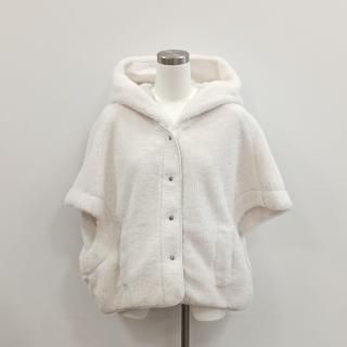 ■IVISUTO-ボアクロップド袖ベスト