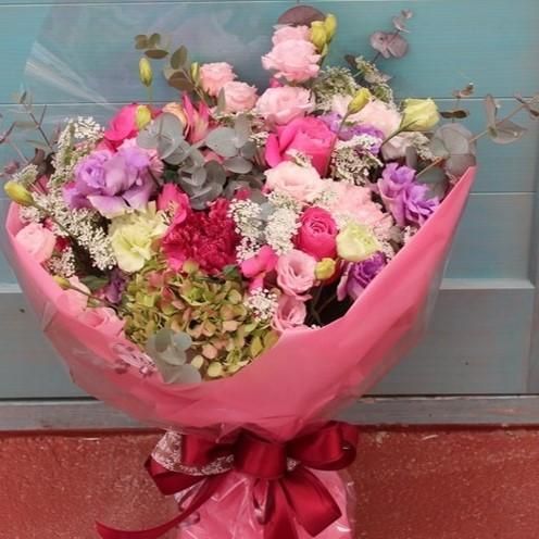 色が選べる6000円おまかせ花束 ワンサイドブーケ 姫路市 花屋 飯塚生花店 Iihana総合ネット注文サイト 胡蝶蘭 スタンド花 花ギフト 御祝いアレンジ花束 プリザ ドライフラワー ブライダル お供え花