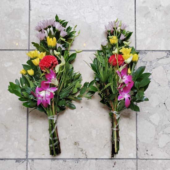 店頭販売のみ】墓花一対 飯塚生花 季節の花でお作りします - 【姫路市