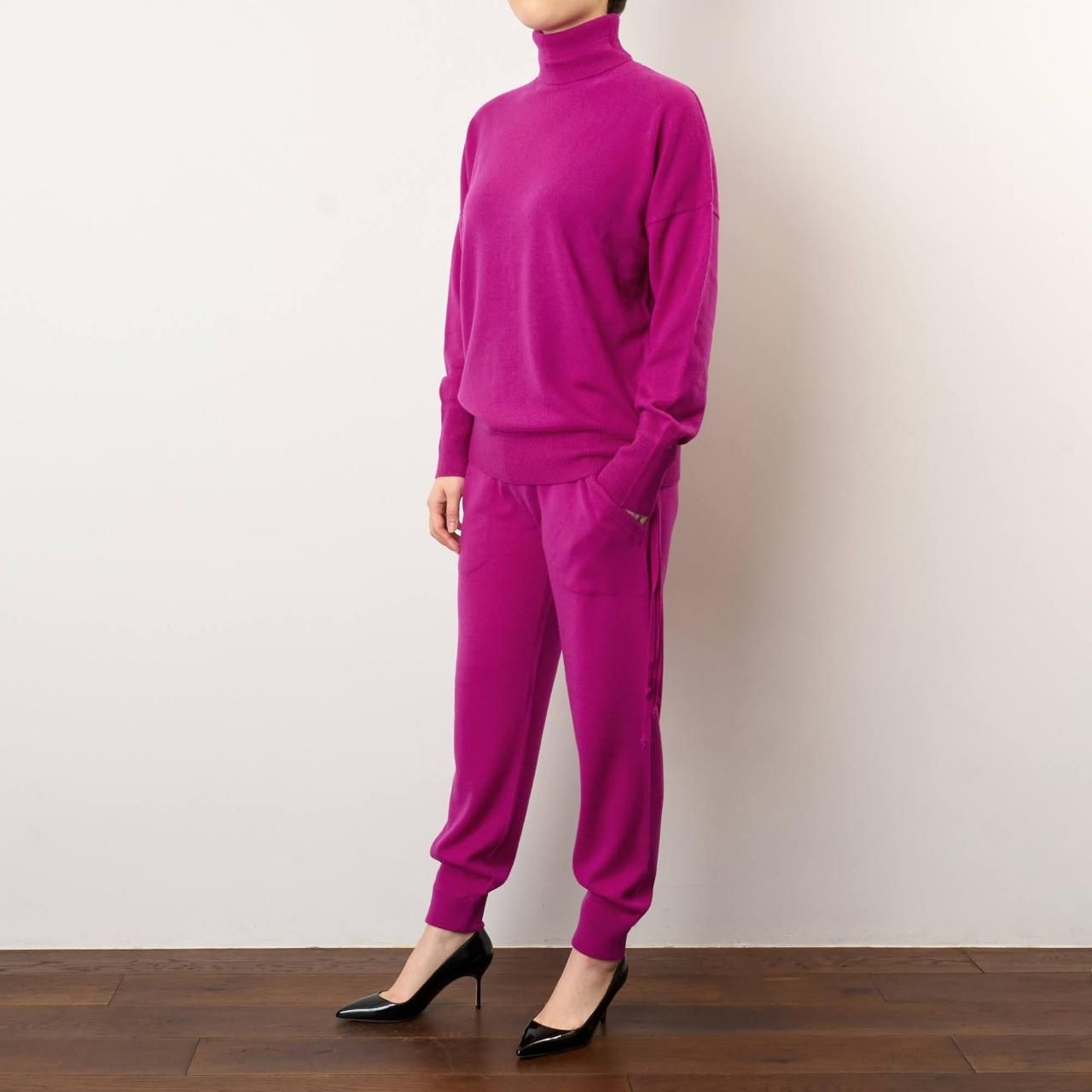 【専用】MAISON CARREEレディース パンツ＆トップス　カシミヤ CASHMERE BASIC PANTSPINK - maisoncarree
