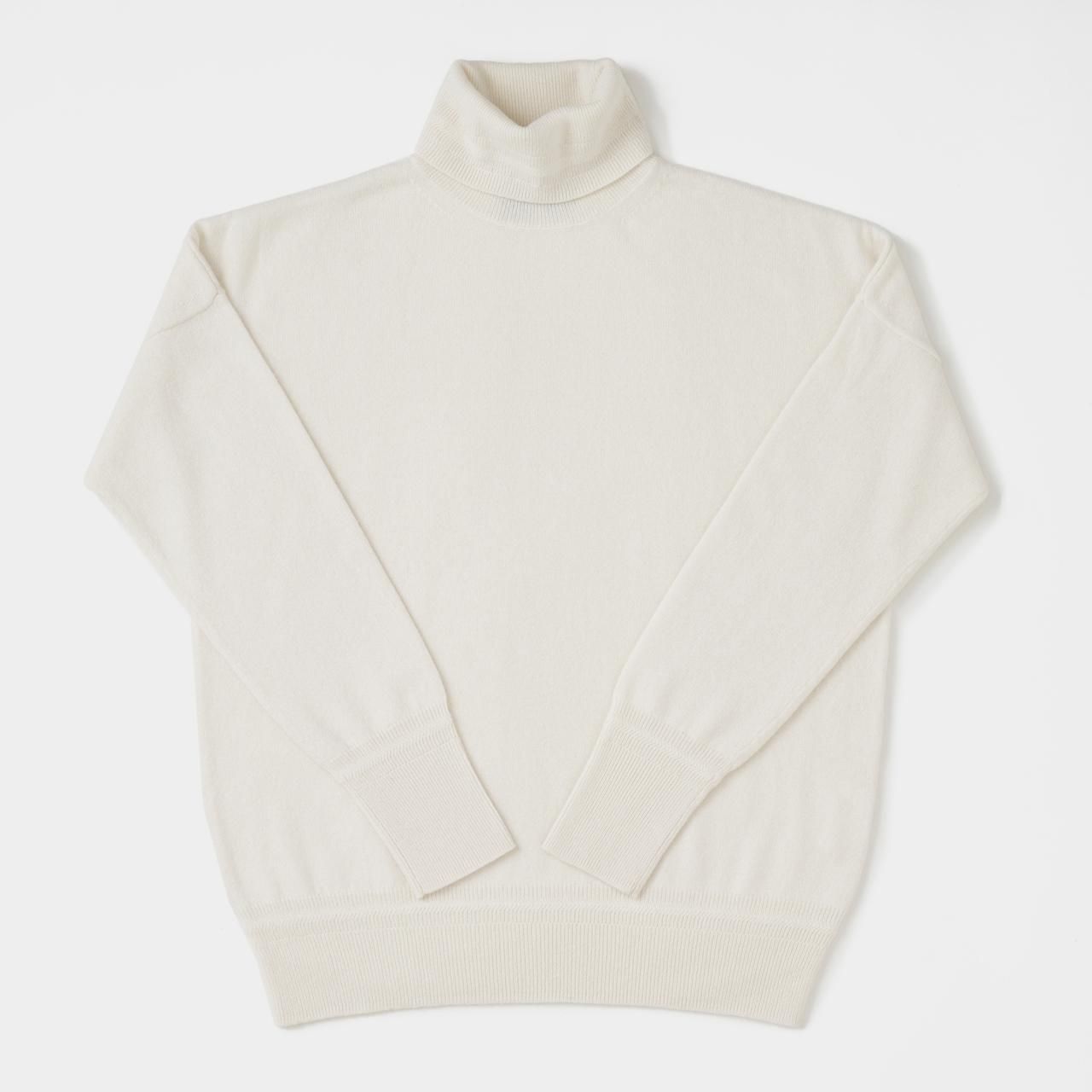 CASHMERE BASIC TURTLE<BR> IVORY