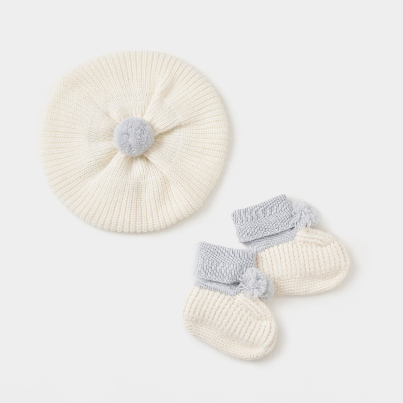 BABY BERET & BOOTS<BR>IVORY