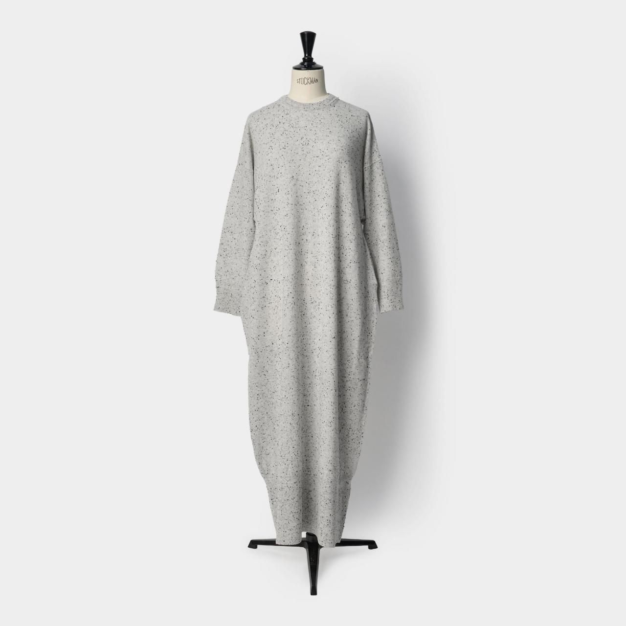 cashmere stardust long one-piece<BR>white