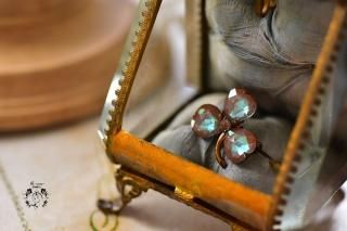 シャムロック×アンティークサフィレット【ブローチ】