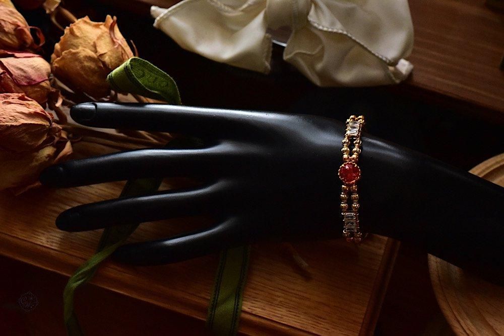 ウランガラス ハート ハートクルヴァ：フラワーベース | 一輪挿し | Sghr