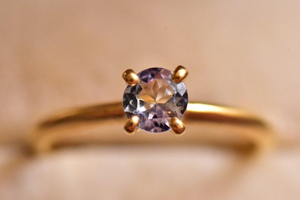 ファンシーカラーゾイサイト【リング】 - Carino works