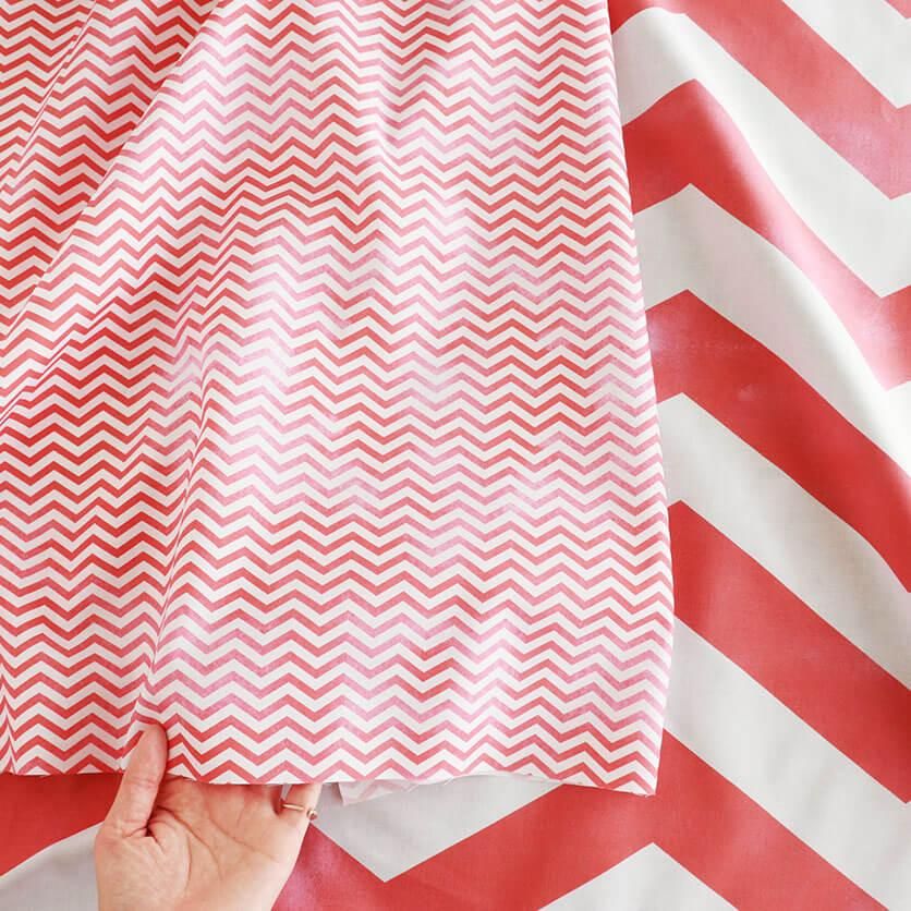 ギザギザ線（小・レッド）| nunocoto fabric