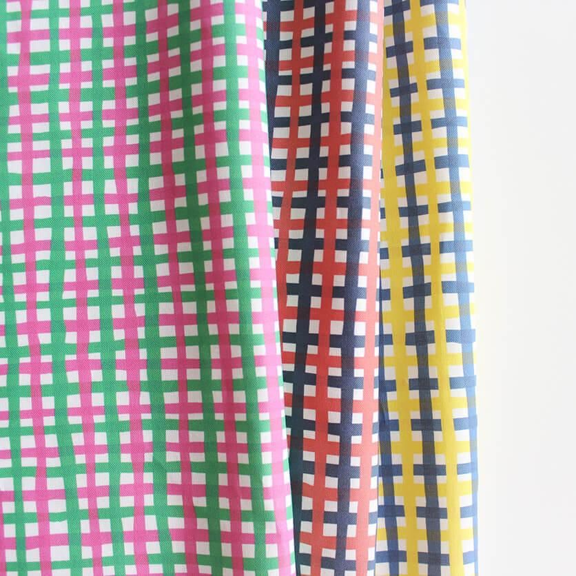 ゆらゆらチェック（イエロー×ブルー） - 生地と型紙の通販サイト