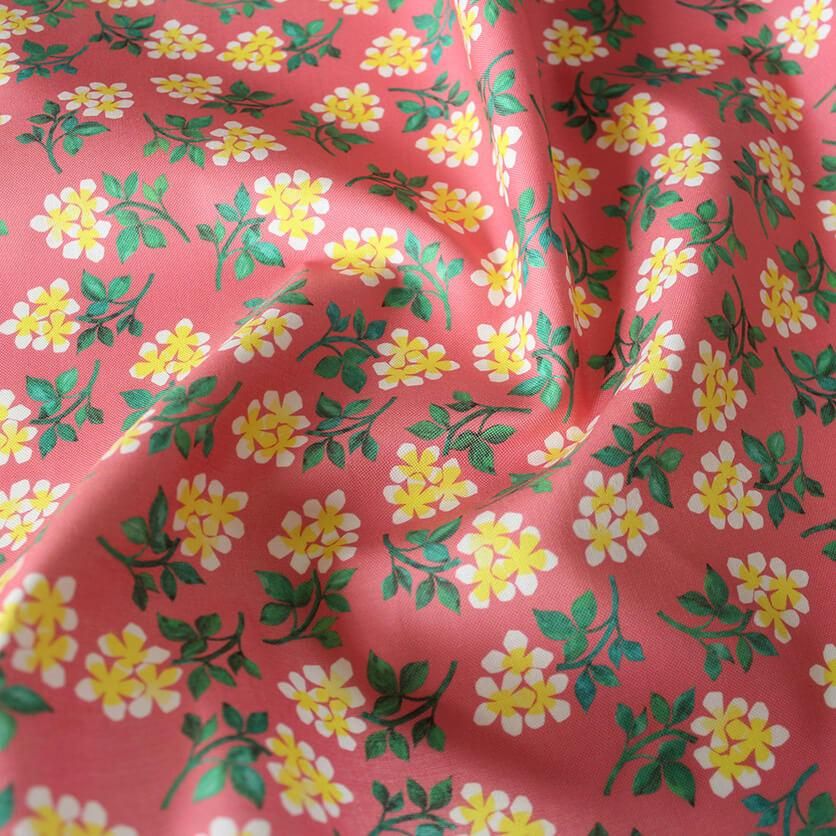 プルメリア ピンク Nunocoto Fabric プルメリア ピンク Nunocoto Fabric
