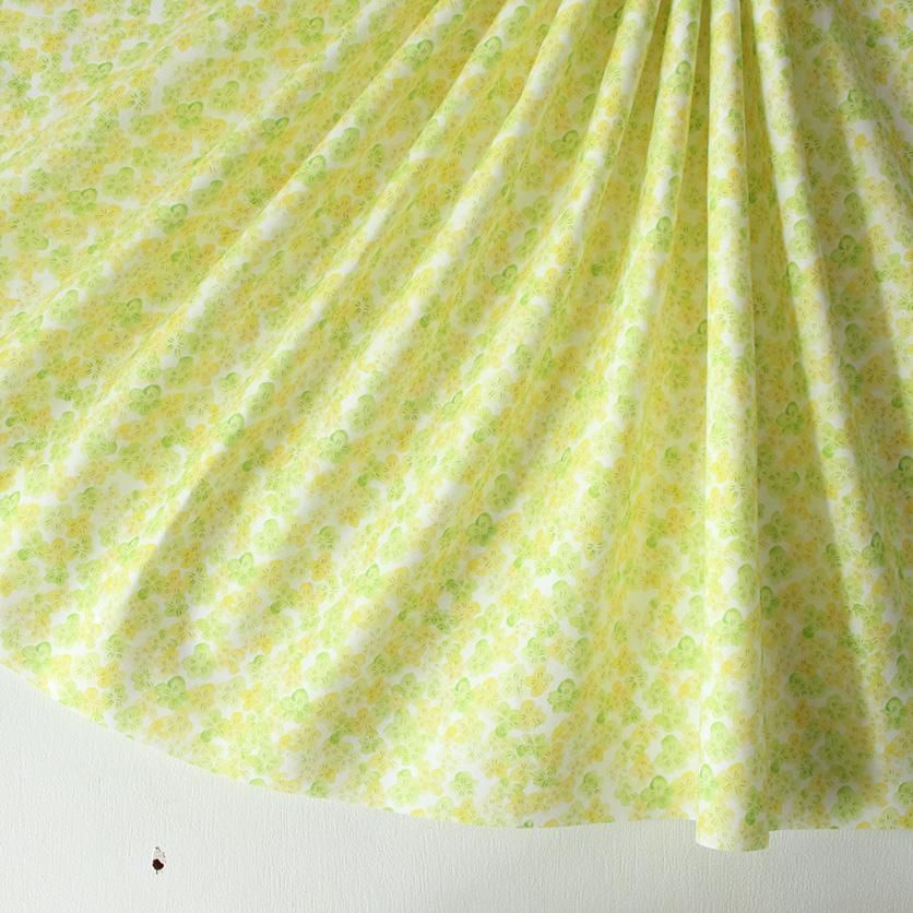 tiny flowers（ピンク） - 生地と型紙の通販サイト：nunocoto fabric