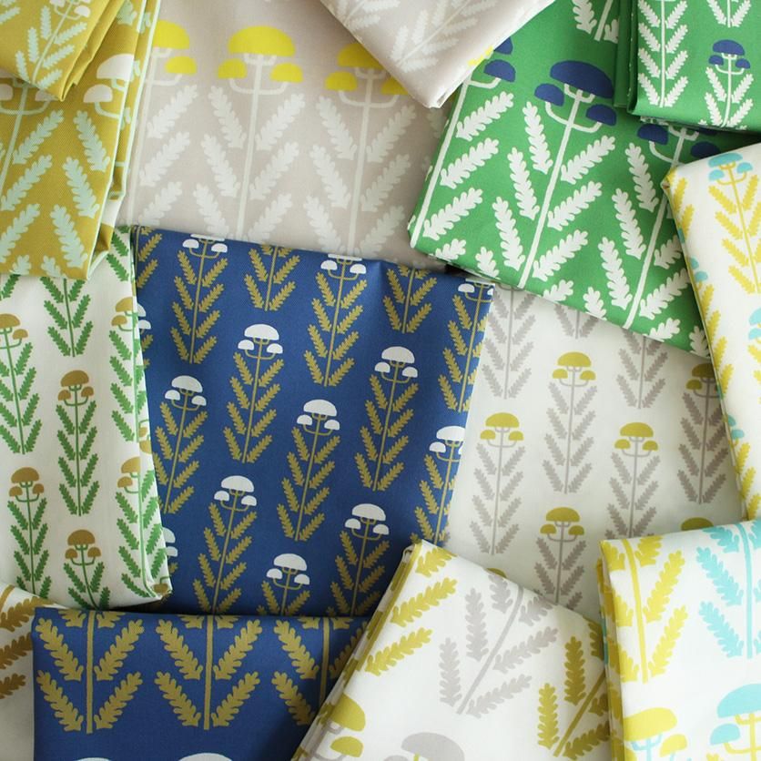 生地確認用(*´ω`*)ノ アキレア mini （オーク×ライトブルー） - 生地と型紙の通販サイト