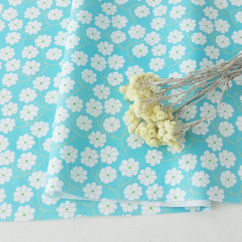 花模様 無邪気の花（ライトブルー） - 生地と型紙の通販サイト