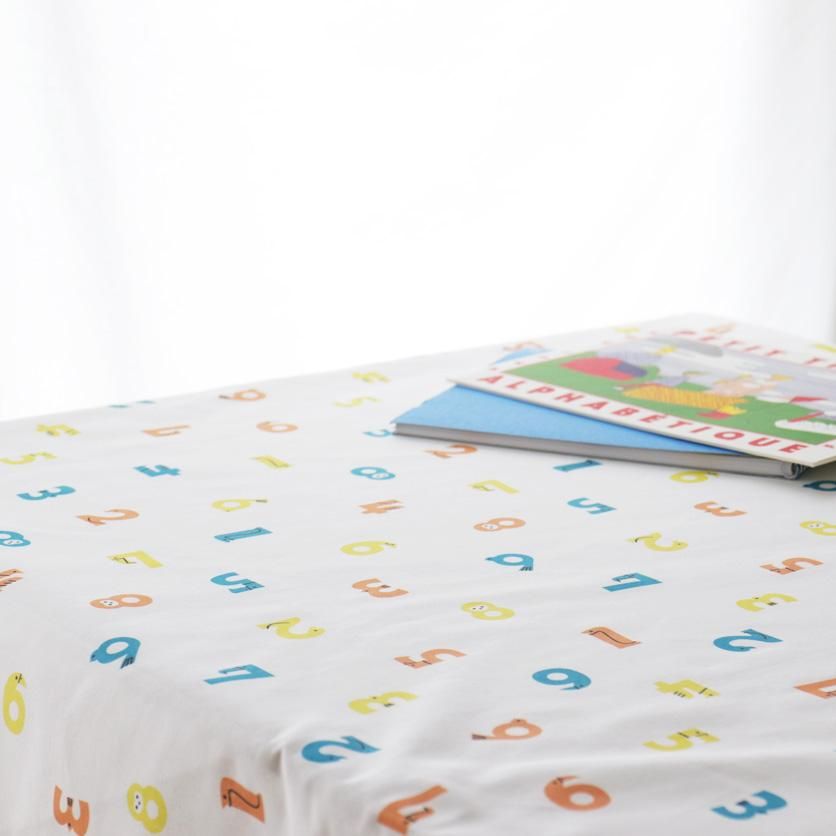 すうじ 数字柄- 布・生地の通販サイト：nunocoto fabric