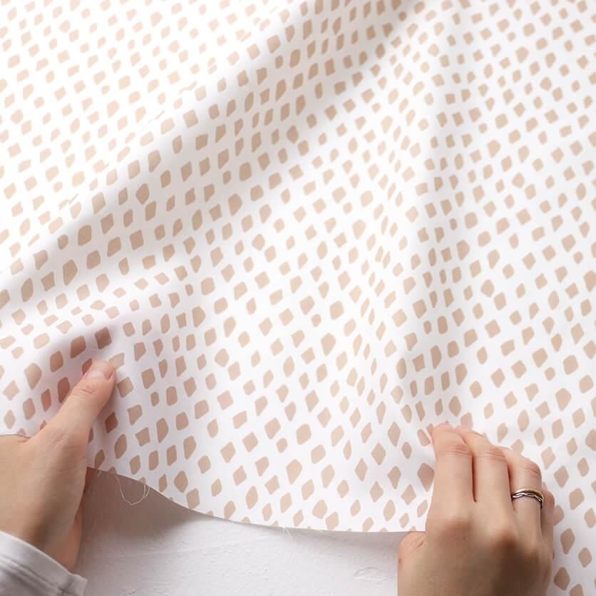 ダイヤドット（ベージュ） - 生地と型紙の通販サイト：nunocoto fabric