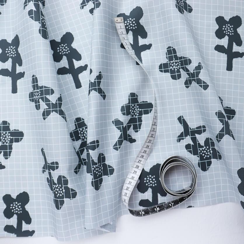 hana check（グレー）北欧・花柄- 布・生地の通販サイト：nunocoto fabric