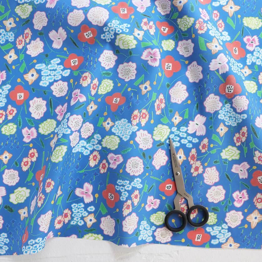 hanahana（ブルー）北欧・花柄- 布・生地の通販サイト：nunocoto fabric