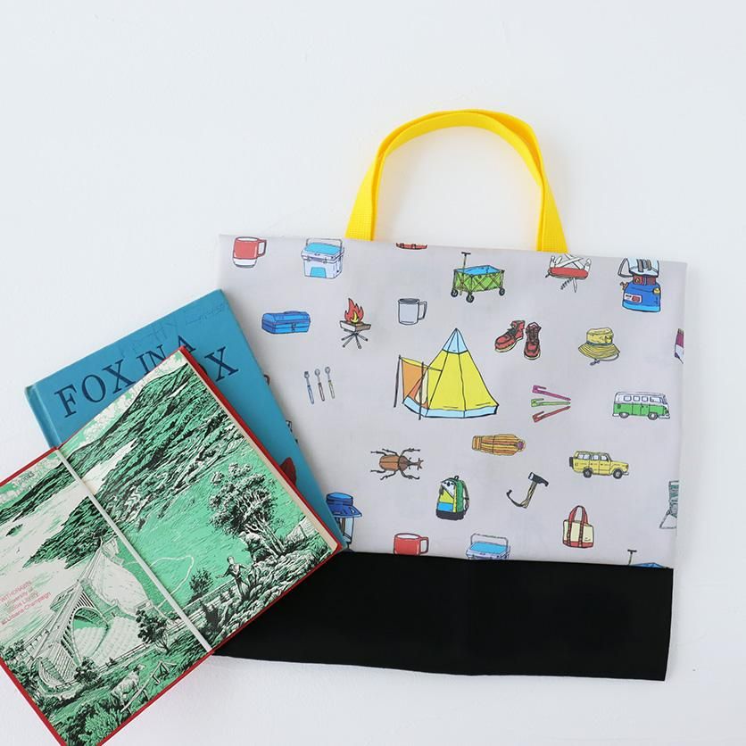 キャンプギア（サンドグレー）キャンプギア柄- 布・生地の通販