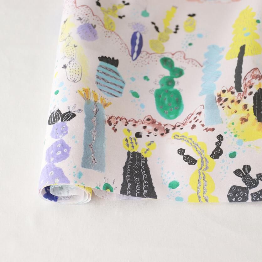 アフリカの大地（ホワイト×パープル） - 生地と型紙の通販サイト