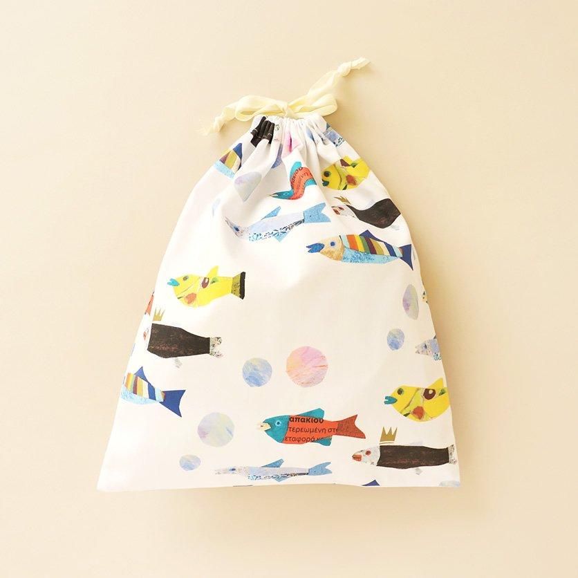 ハンドメイド★訳あり⚠️生成り。新幹線プリント片側紐出し巾着★入園入学グッズ。電車 ハンドメイド☆訳あり⚠️生成り。新幹線プリント片側紐出し巾着