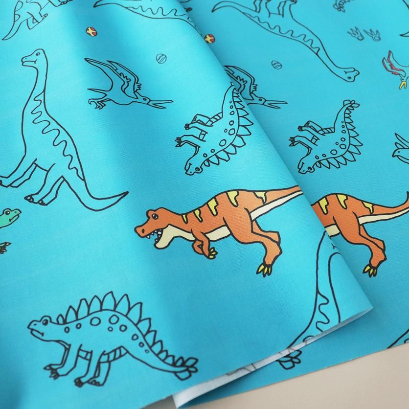 恐竜のダンス（カントリーブルー）恐竜柄- 布・生地の通販サイト