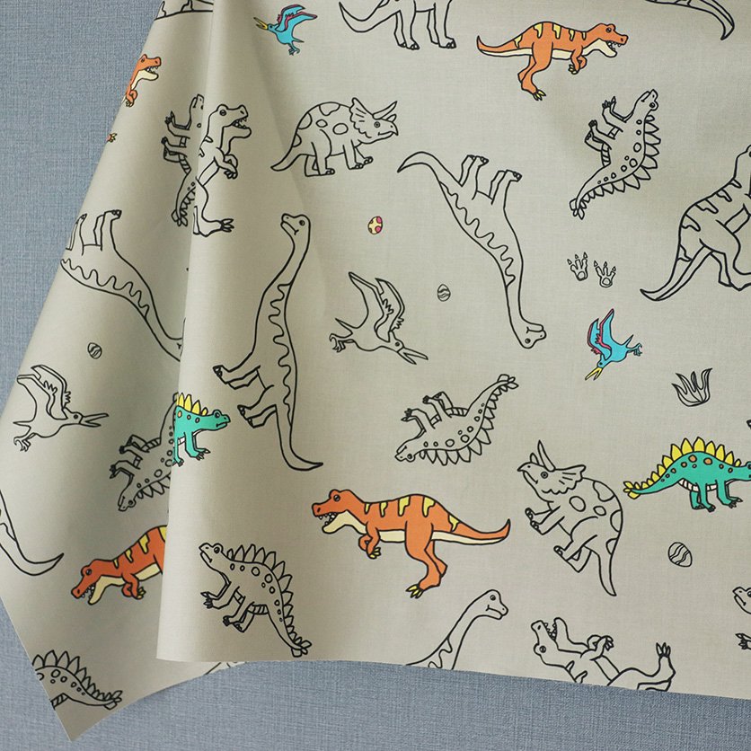 恐竜のダンス（カントリーブルー）恐竜柄- 布・生地の通販サイト：nunocoto fabric