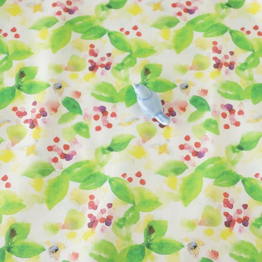 いちご畑 いちご柄- 布・生地の通販サイト：nunocoto fabric