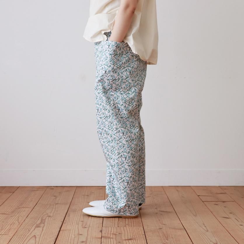 UNDECORATED｜和紙ニットパンツ ウールスームスニットパンツ[UR47-24T001]｜URBAN RESEARCH公式