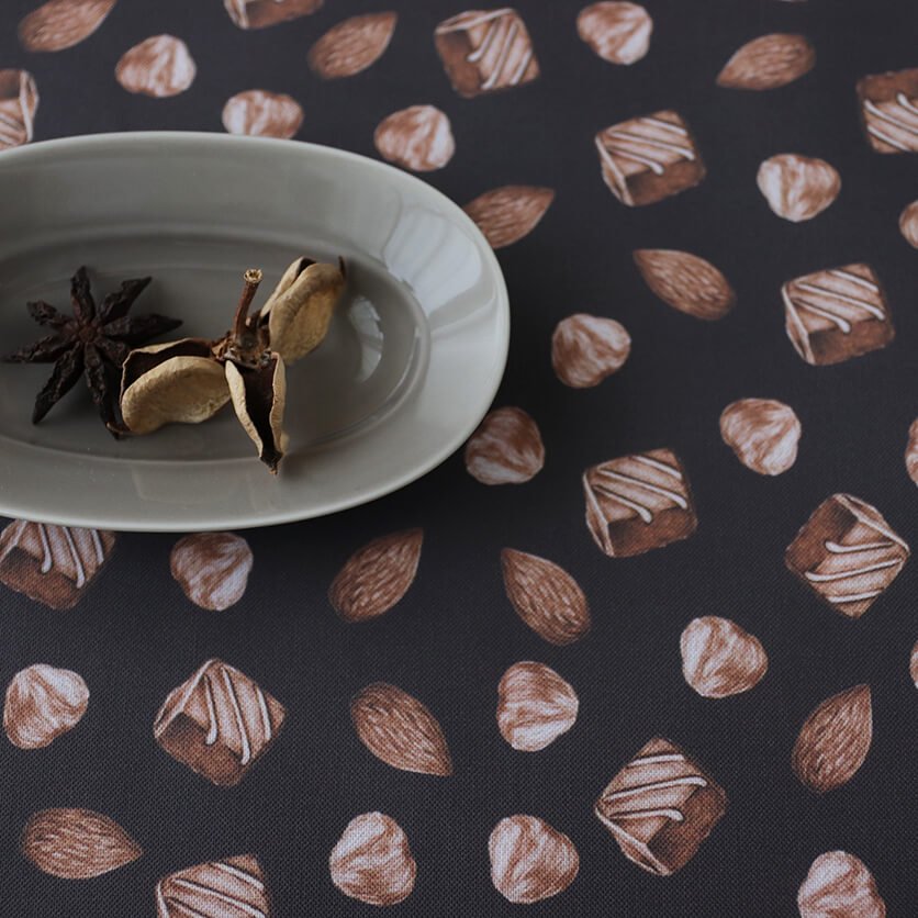 チョコレート お菓子・スイーツ柄- 布・生地の通販サイト：nunocoto fabric