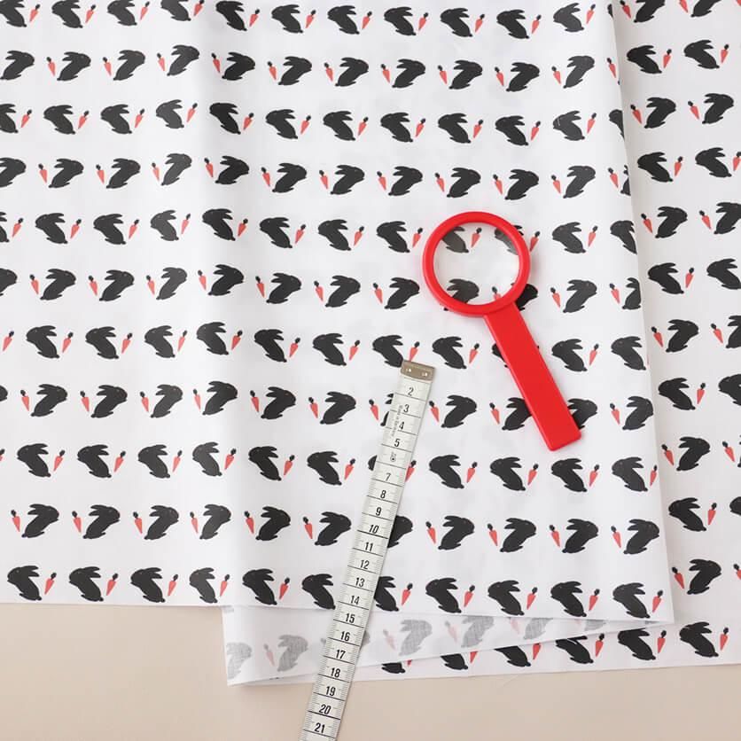 うさぎ（モノクロ）うさぎ柄- 布・生地の通販サイト：nunocoto fabric