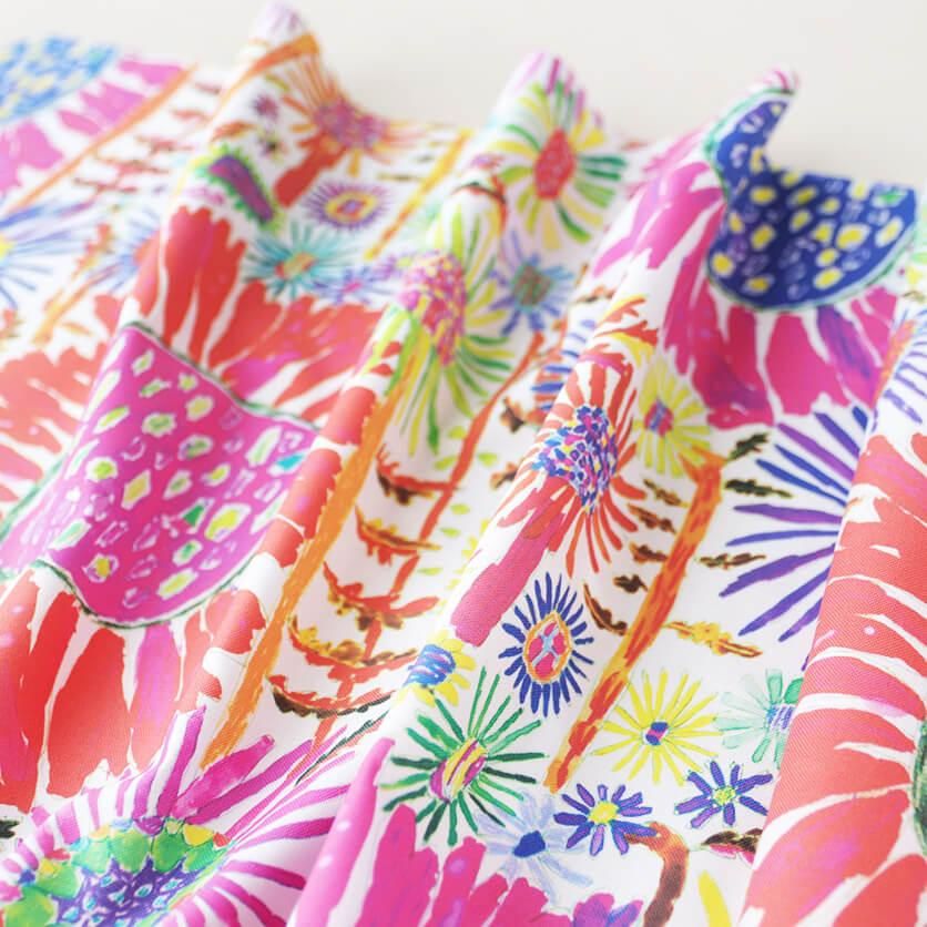 8月のひまわり(パッション)ひまわり・花柄- 布・生地の通販 8月のひまわり(パッション)ひまわり・花柄- 布・生地の通販