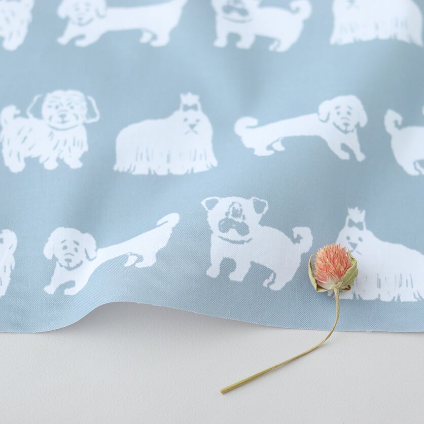 小型犬たち（グレー）犬柄- 布・生地の通販サイト：nunocoto fabric