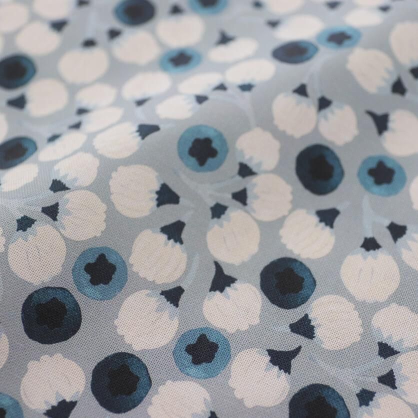 Blueberry Dots ブルーベリー・水玉・ドット柄- 布・生地の通販