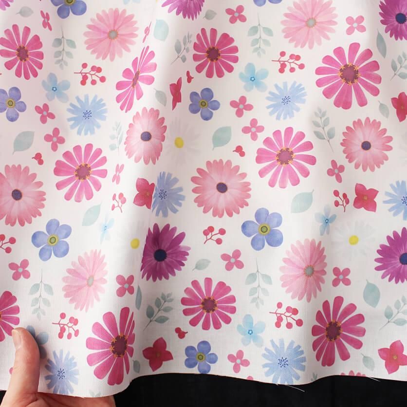 Wonderful day!（ホワイト）花柄- 布・生地の通販サイト：nunocoto fabric