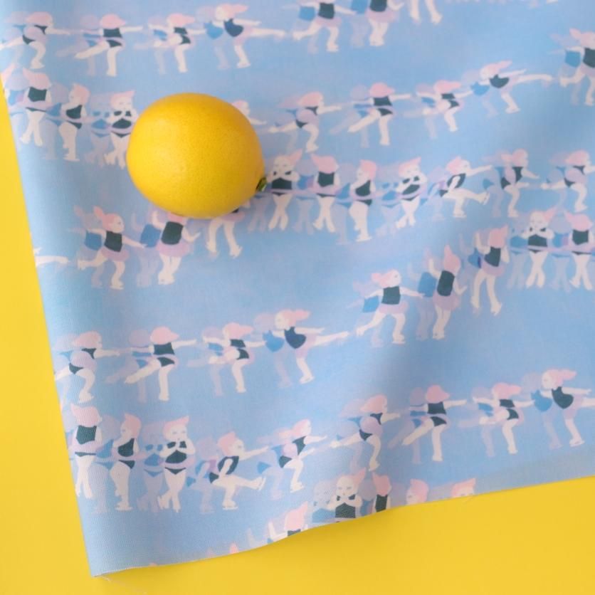 スケート（ヒヤシンスブルー）スケート柄- 布・生地の通販サイト：nunocoto fabric