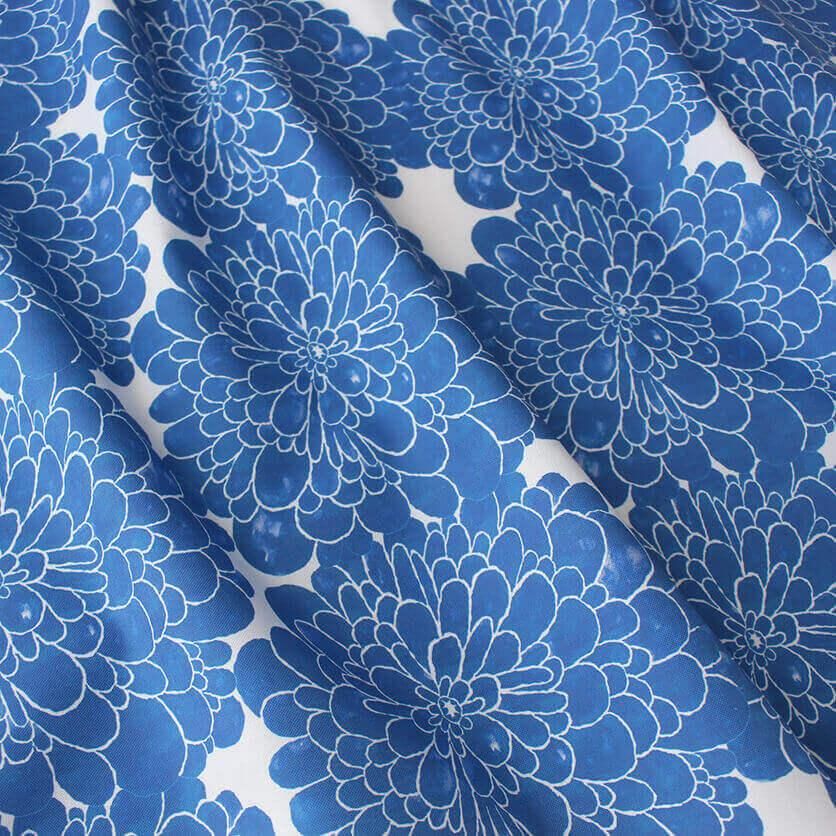 情熱(ブルー)花柄- 布・生地の通販サイト:nunocoto fabric 情熱(ブルー)花柄- 布・生地の通販サイト:nunocoto fabric