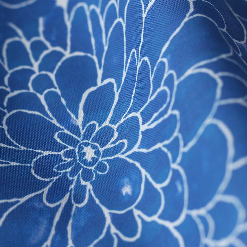 情熱(ブルー)花柄- 布・生地の通販サイト:nunocoto fabric 情熱(ブルー)花柄- 布・生地の通販サイト:nunocoto fabric