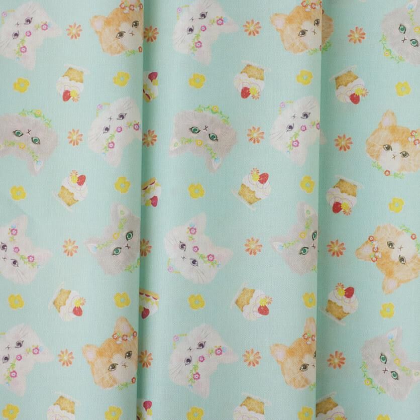 ねこちゃんのケーキパーティー（ブルー）猫・ねこ柄- 布・生地の
