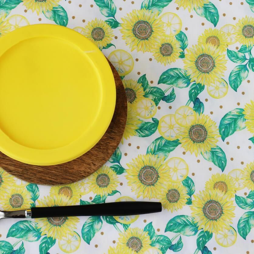 ✺ひまわりページ✺ ひまわり畑（ホワイト）花柄- 布・生地の通販サイト：nunocoto