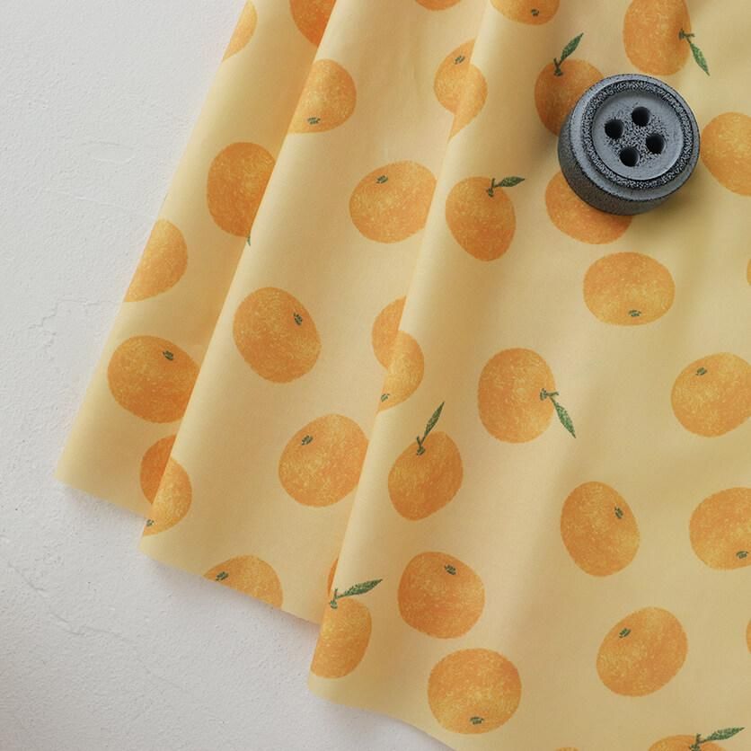 みかん フルーツ柄- 布・生地の通販サイト：nunocoto fabric