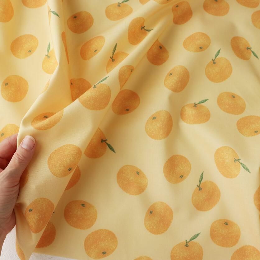 みかん フルーツ柄- 布・生地の通販サイト:nunocoto fabric みかん フルーツ柄- 布・生地の通販サイト:nunocoto fabric