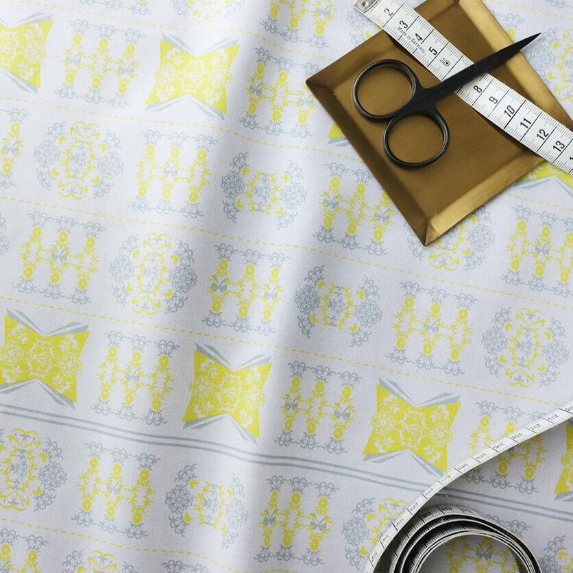 リボン柄オーダー Ribbon（ブルー）リボン柄- 布・生地の通販サイト：nunocoto fabric
