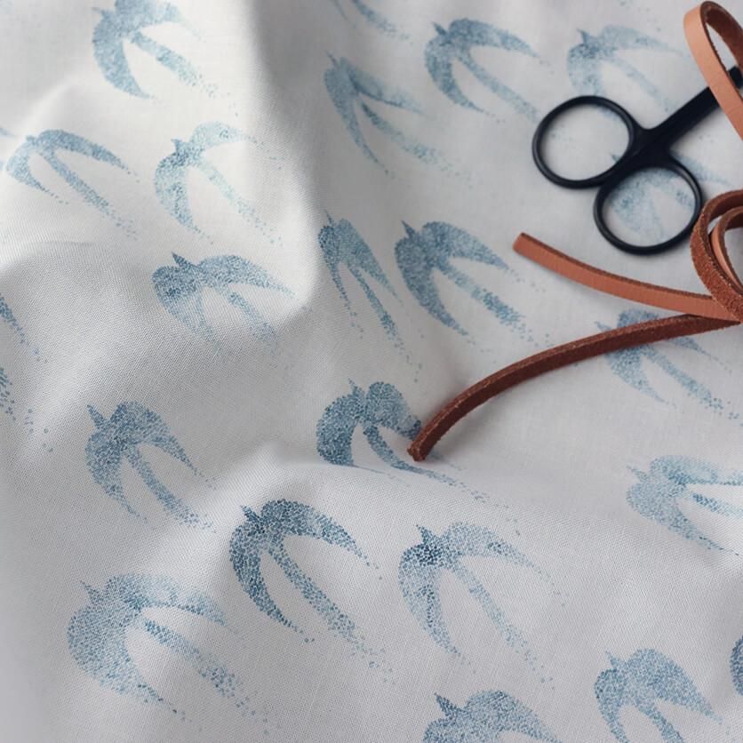 かぜをはこぶ 鳥柄- 布・生地の通販サイト：nunocoto fabric