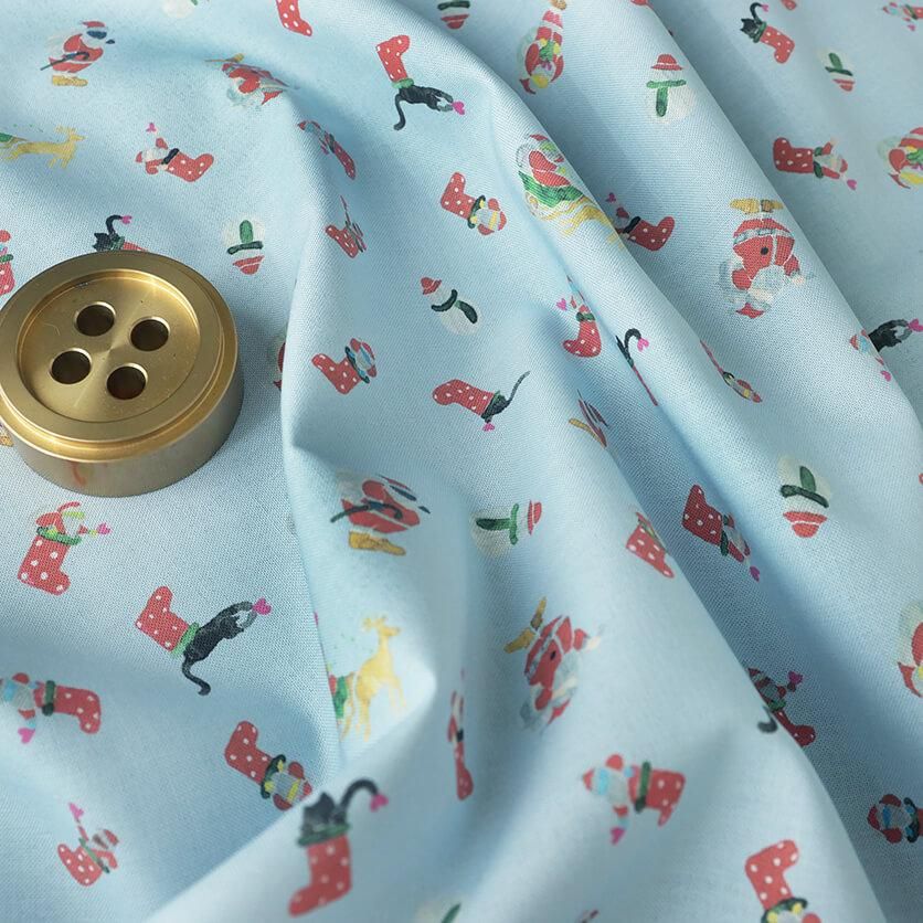 多国籍・多惑星サンタと黒猫たち（グレー）サンタ柄- 布・生地の